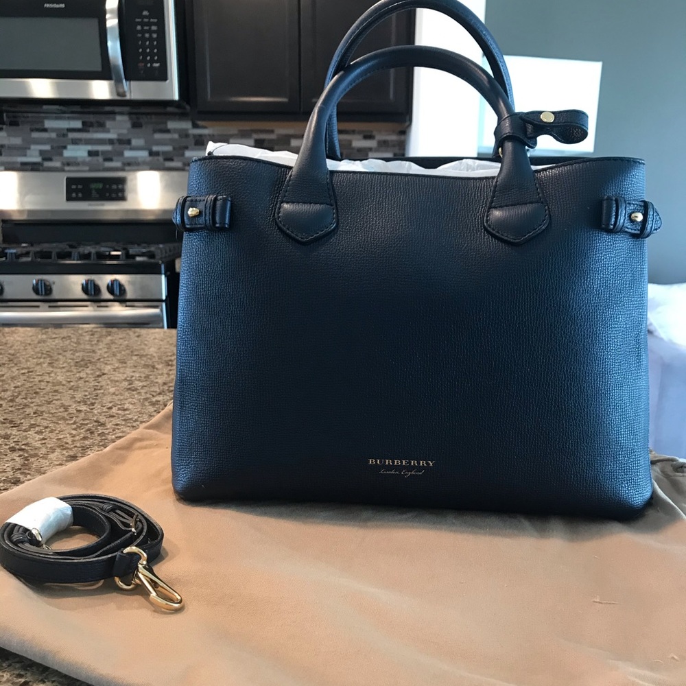 Navy Burberry Medium Banner